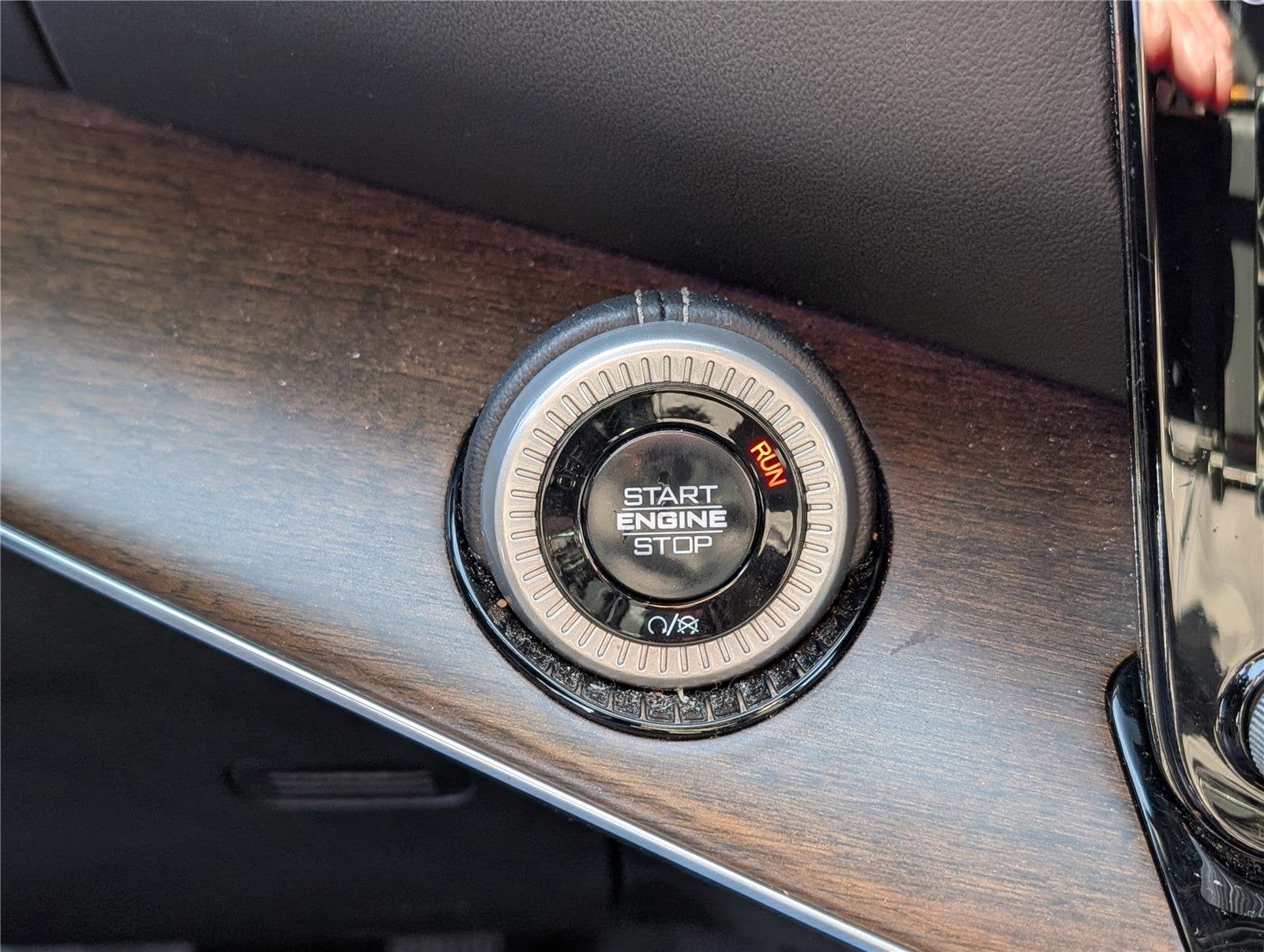 2024 Jeep Grand Wagoneer L 4x4