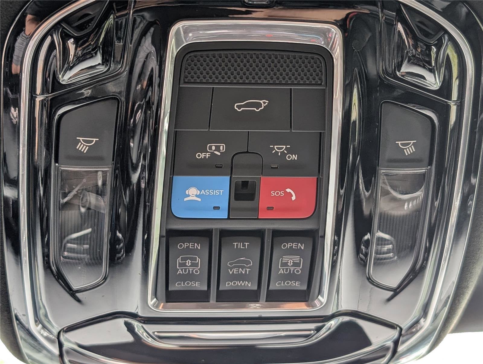 2022 Jeep Grand Wagoneer Series II