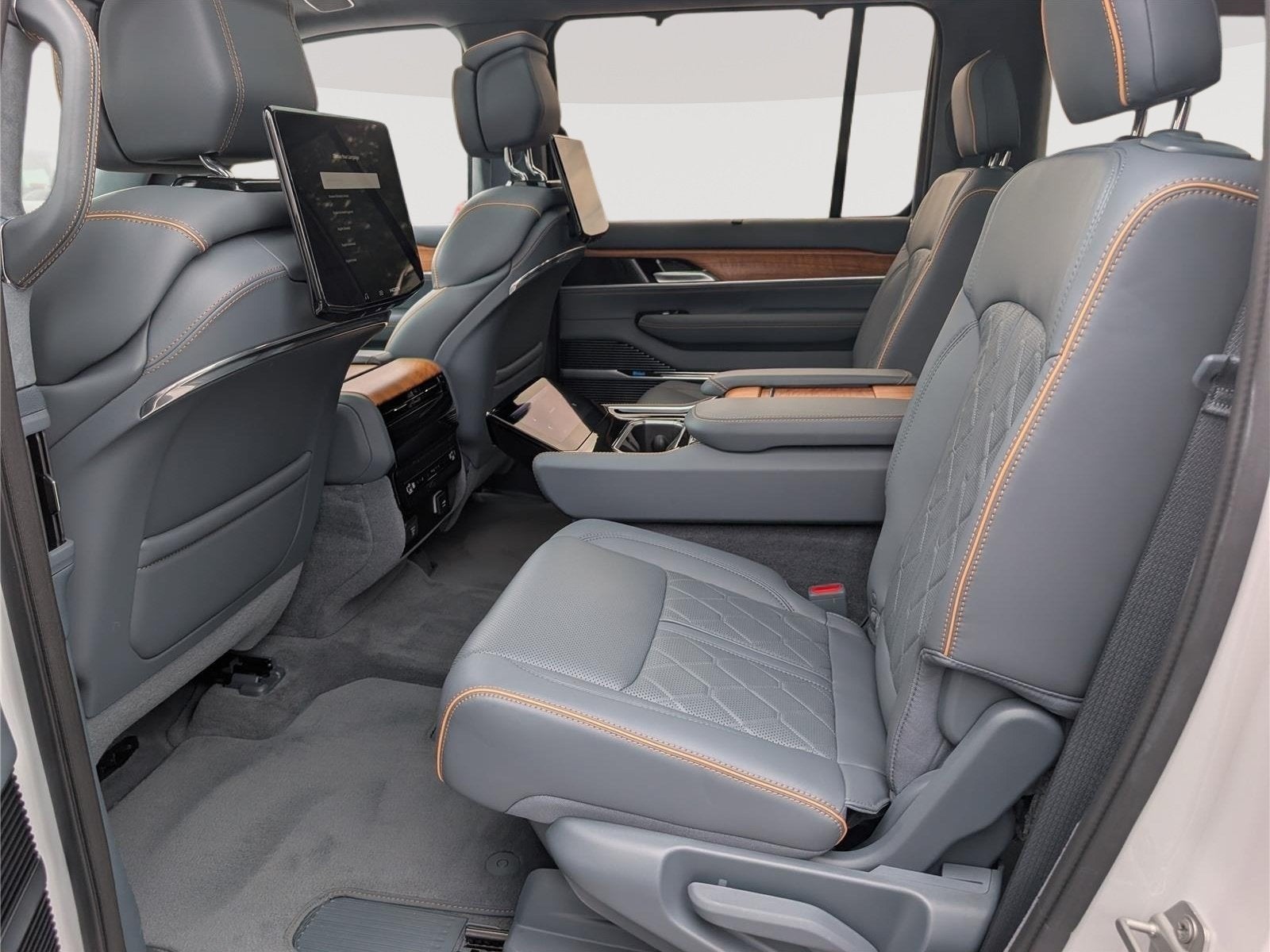 2024 Jeep Grand Wagoneer Series III