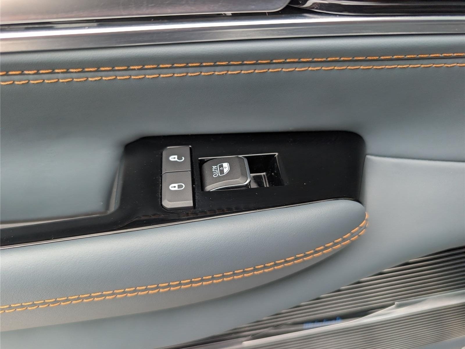 2024 Jeep Grand Wagoneer Series III