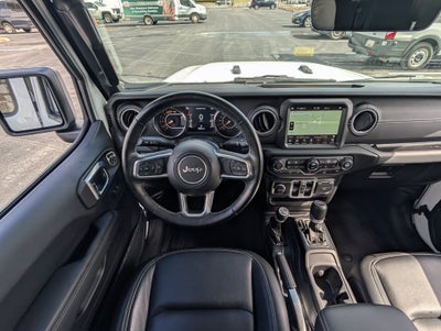 2022 Jeep Gladiator Overland