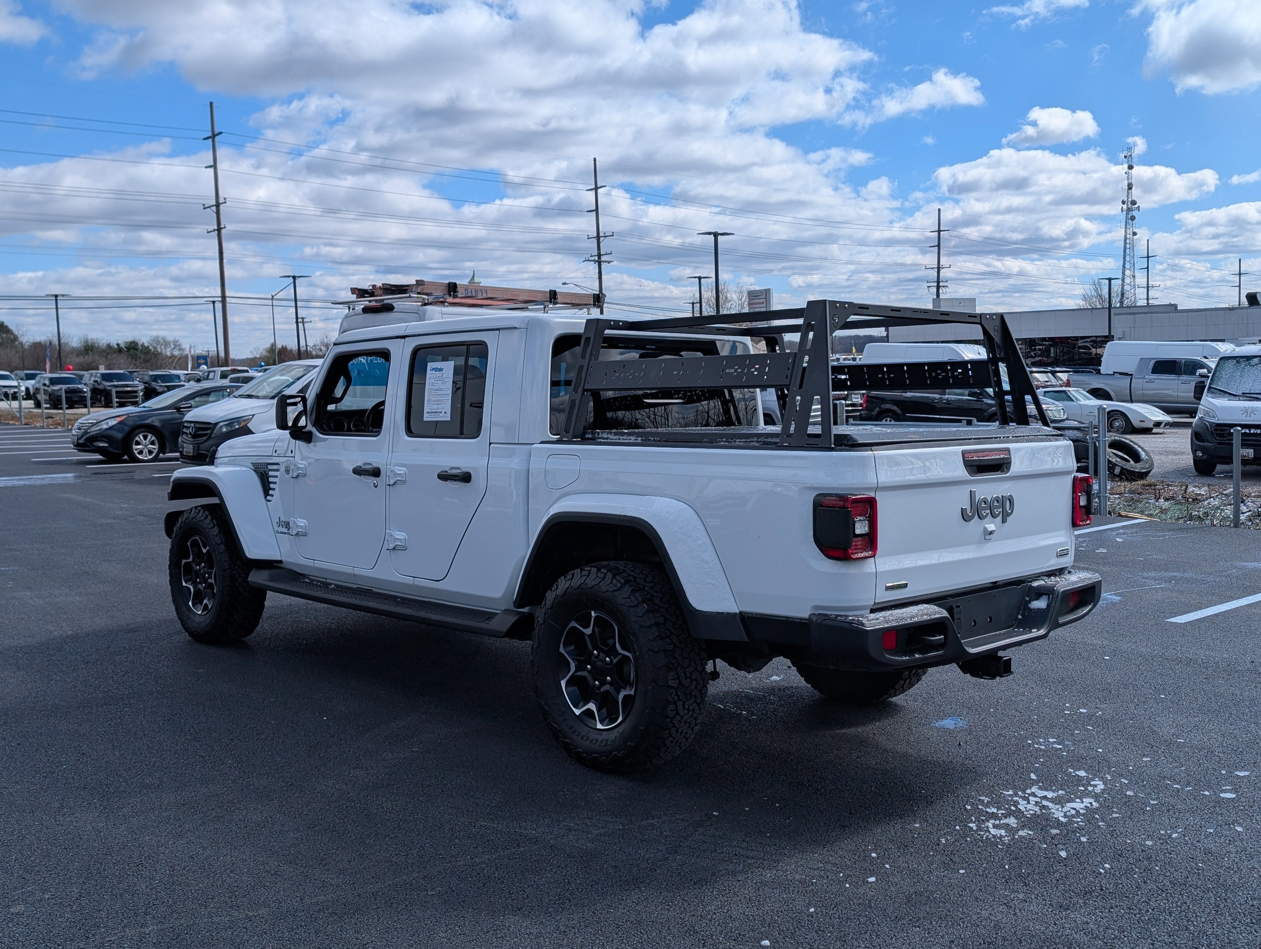 2022 Jeep Gladiator Overland