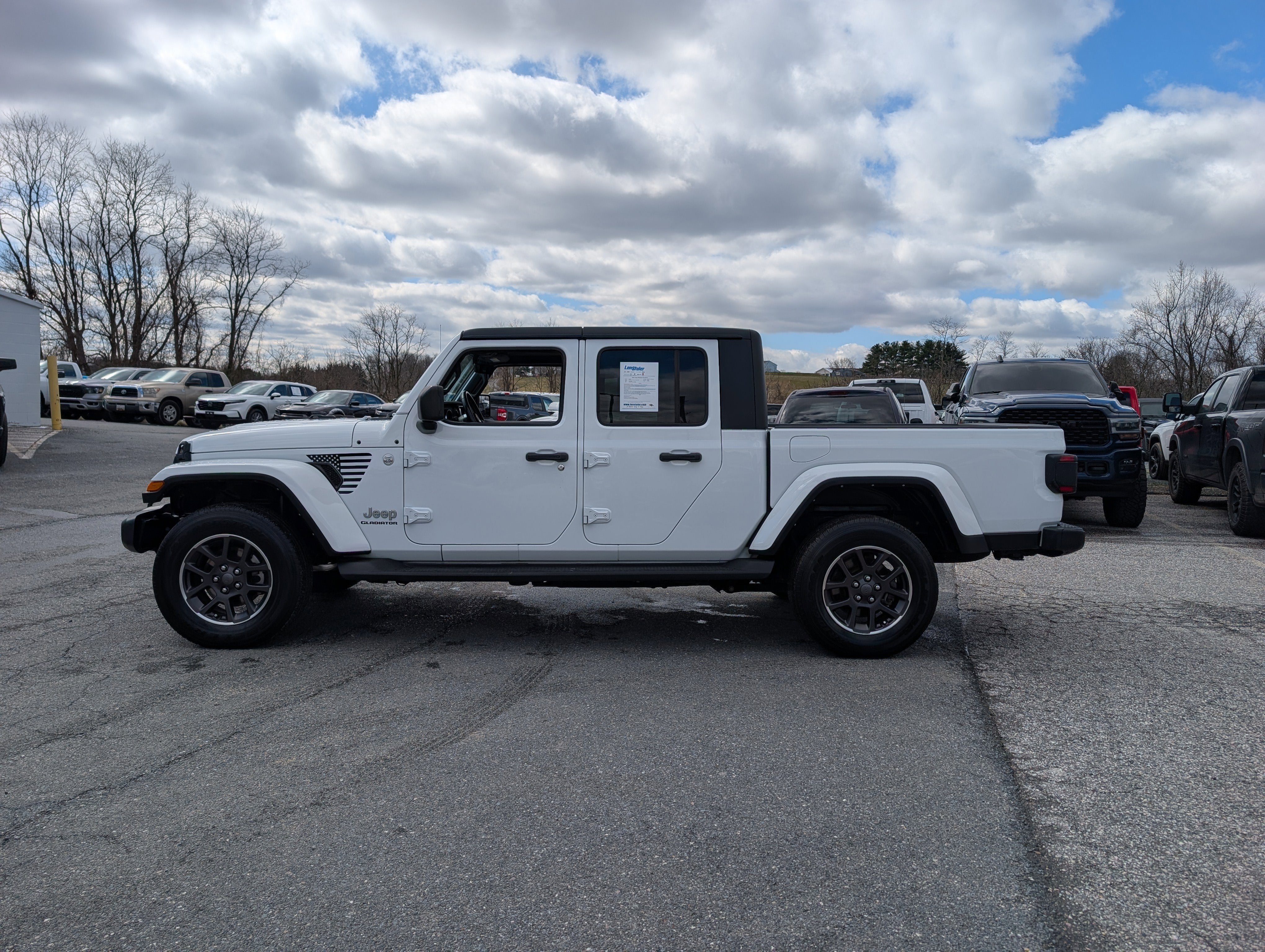 2022 Jeep Gladiator Overland