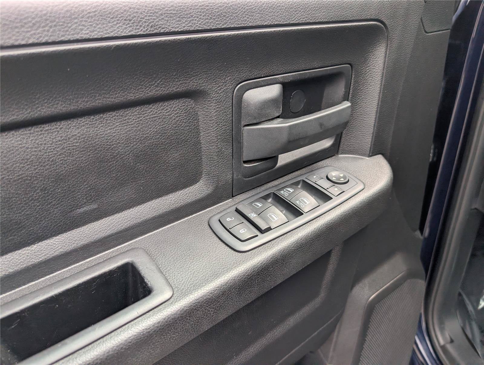 2016 RAM 1500 Express