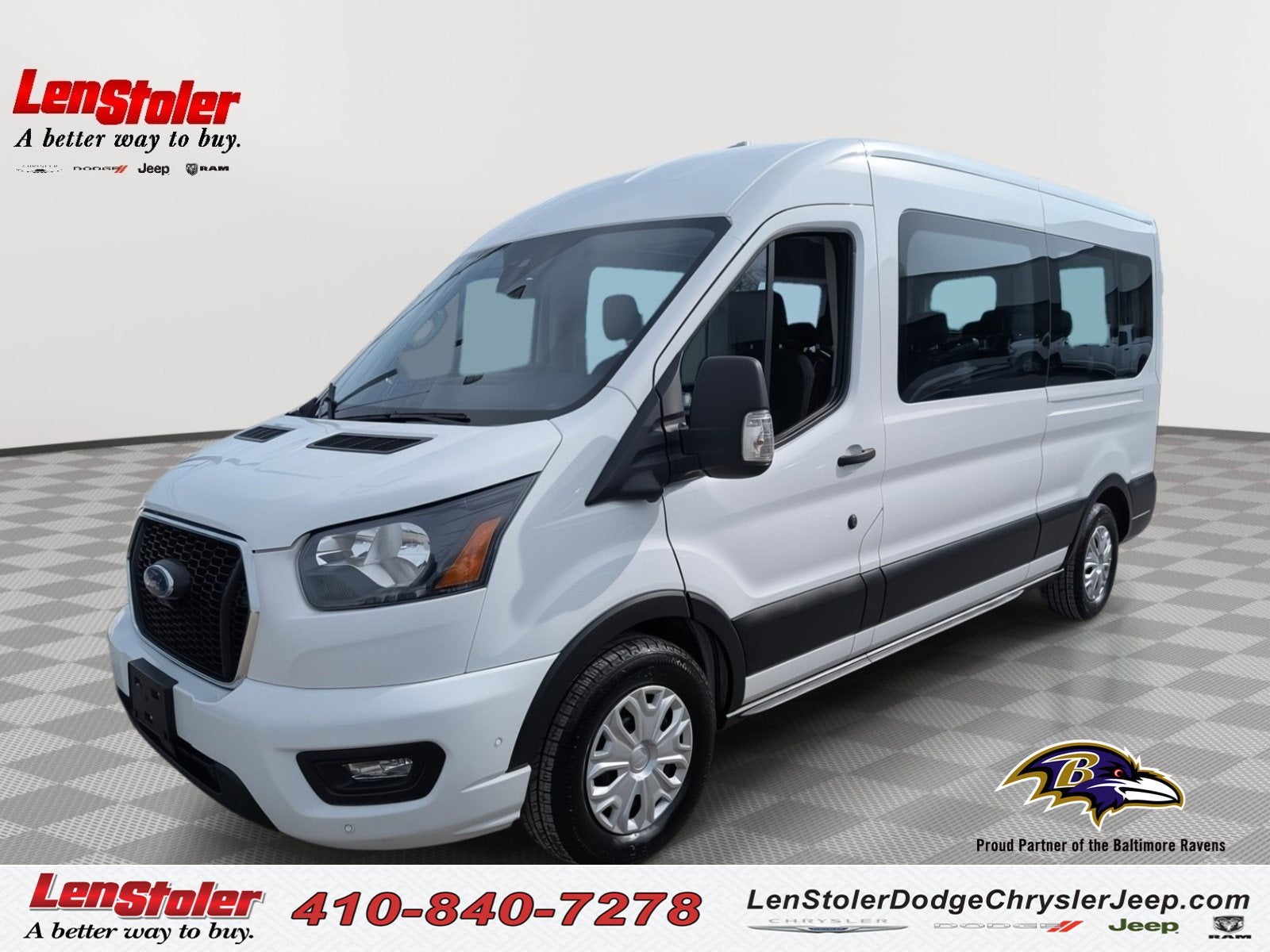 2023 Ford Transit Passenger Wagon XLT