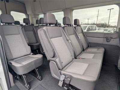 2024 Ford Transit Passenger Wagon XLT