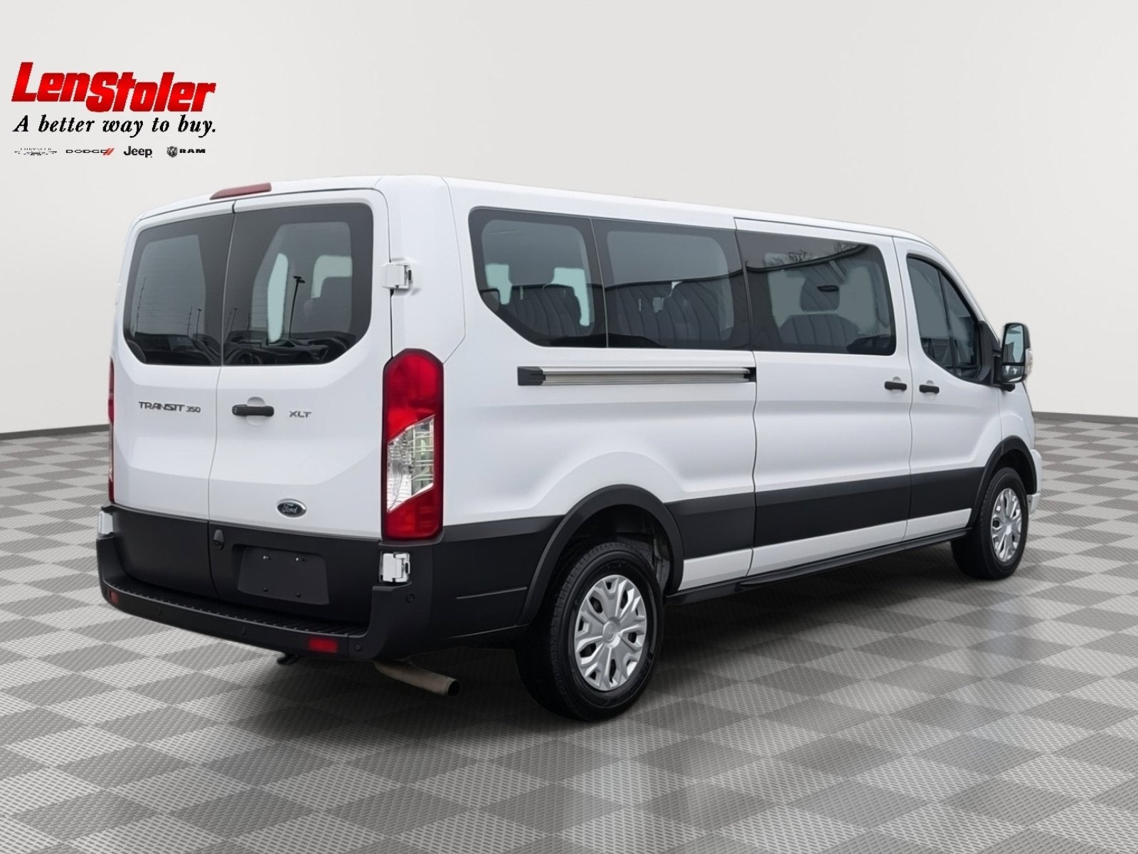 2023 Ford Transit Passenger Wagon XLT