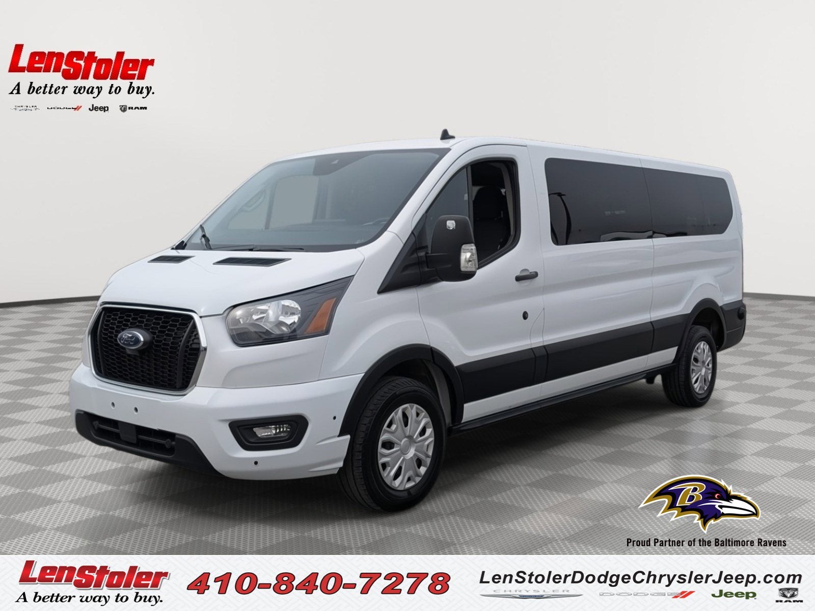 2024 Ford Transit Passenger Wagon XLT