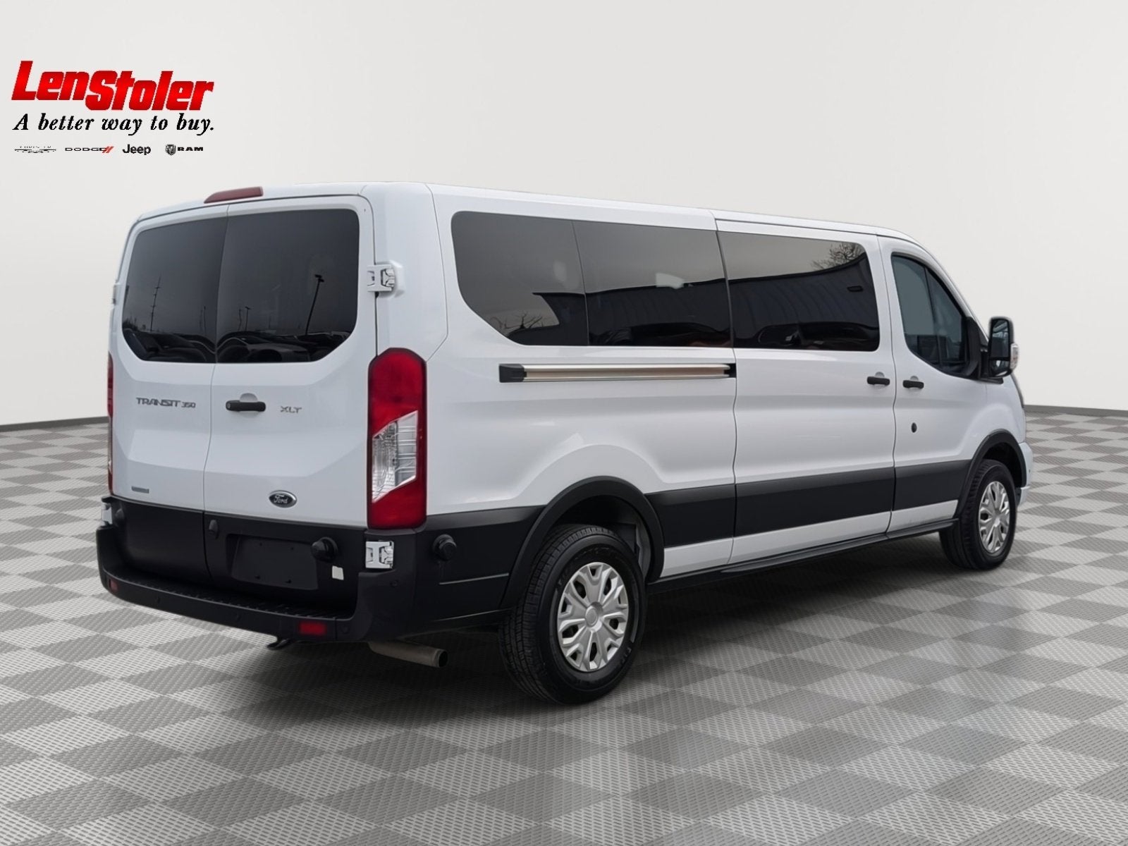 2024 Ford Transit Passenger Wagon XLT