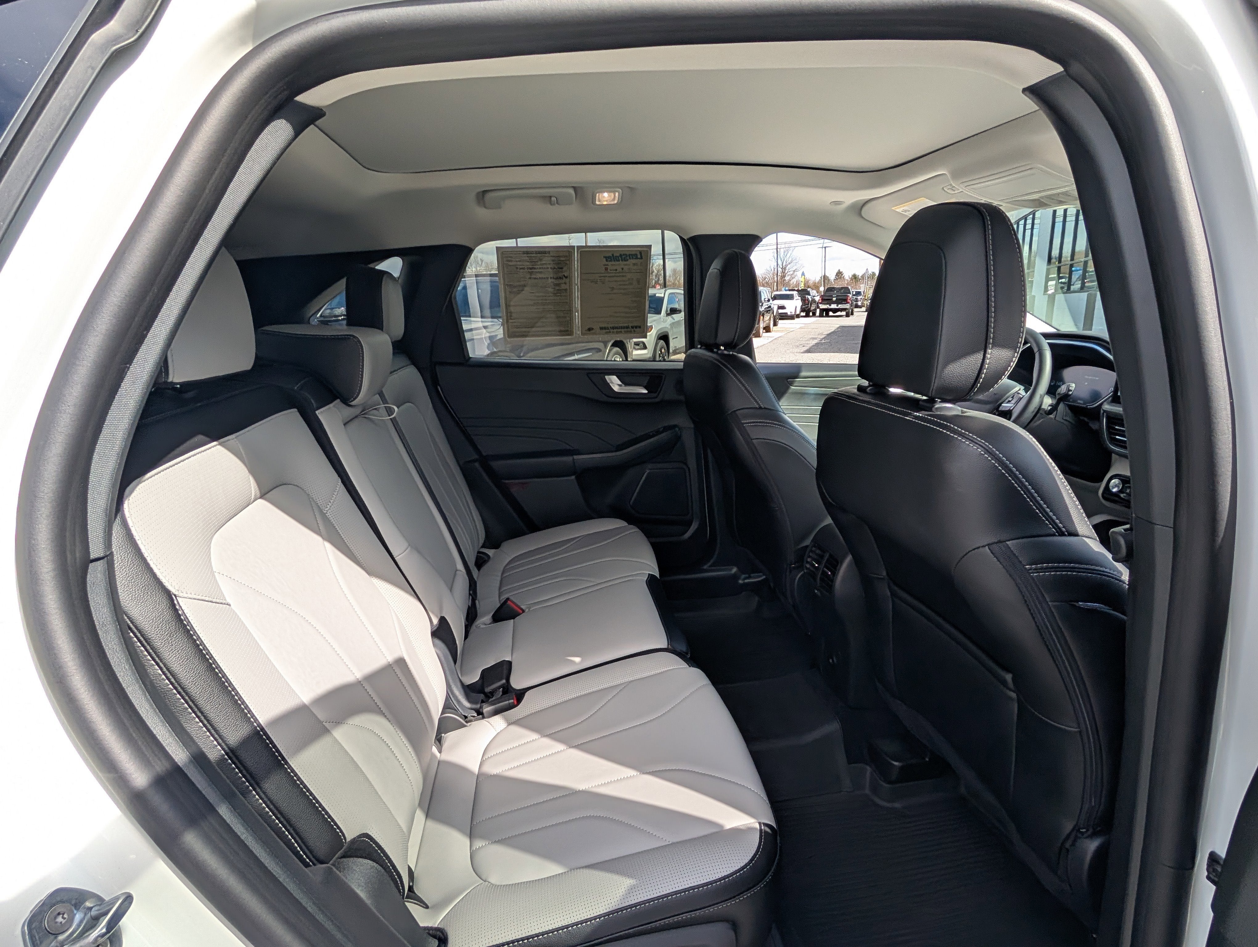 2025 Ford Escape Platinum