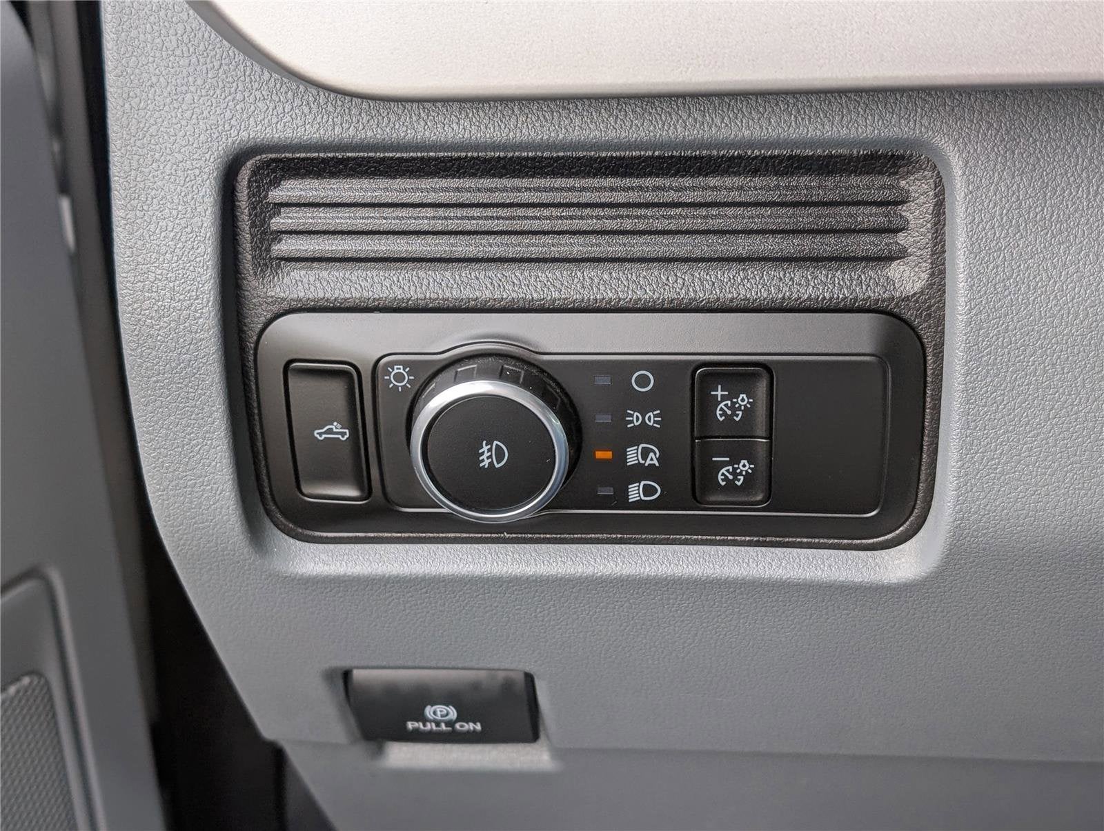 2025 Ford Super Duty F-250 SRW XLT