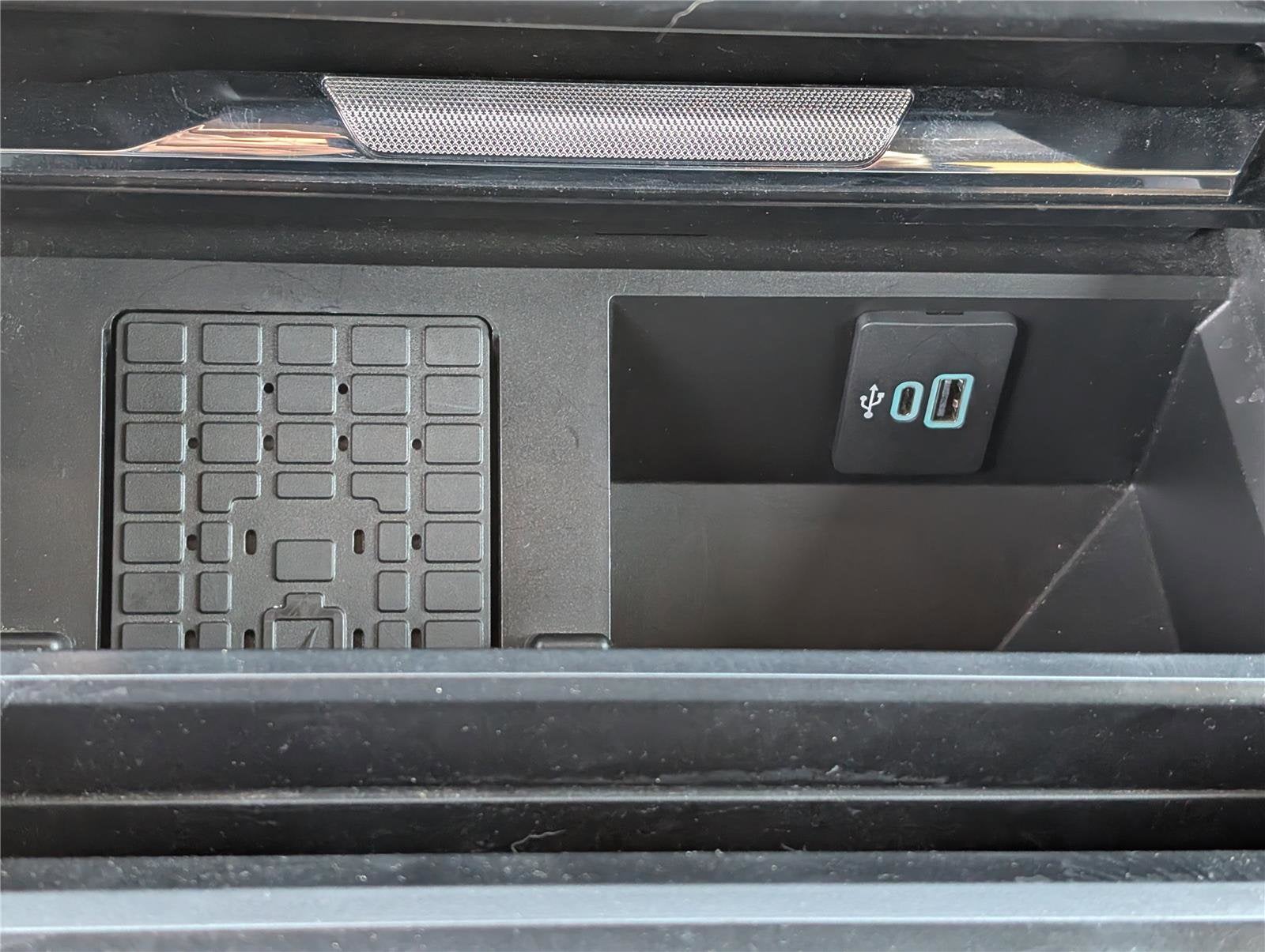 2023 Ford Super Duty F-250 SRW LARIAT