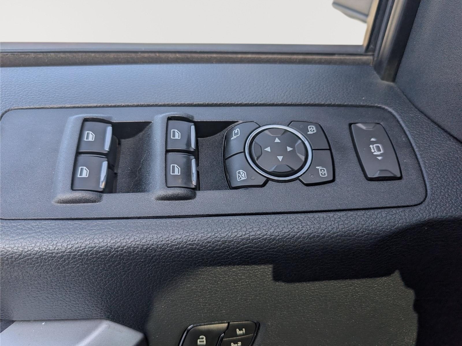 2022 Ford Super Duty F-350 SRW LARIAT