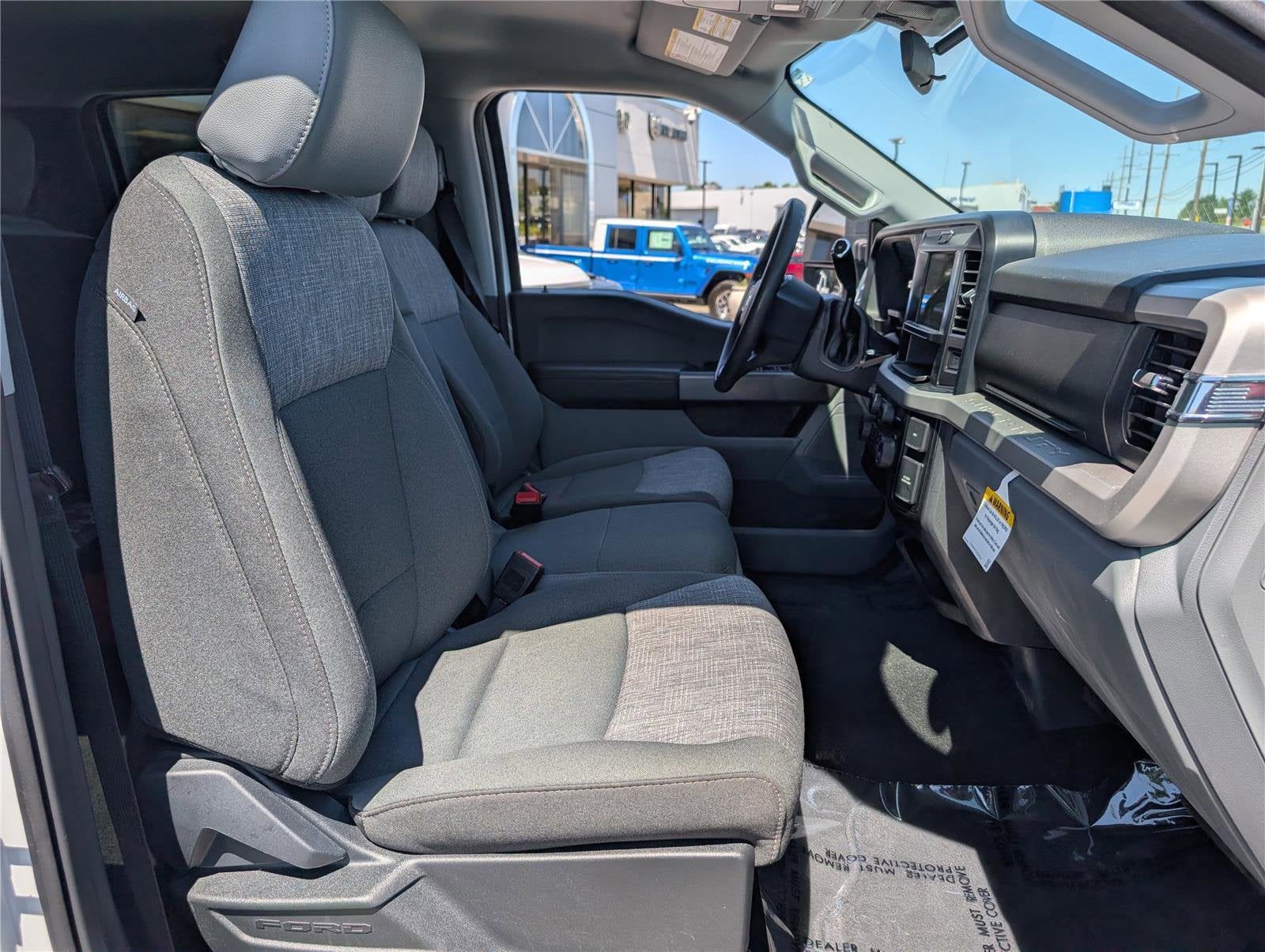 2026 Ford Super Duty F-350 DRW XLT