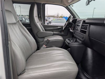 2013 Chevrolet Express Passenger LS
