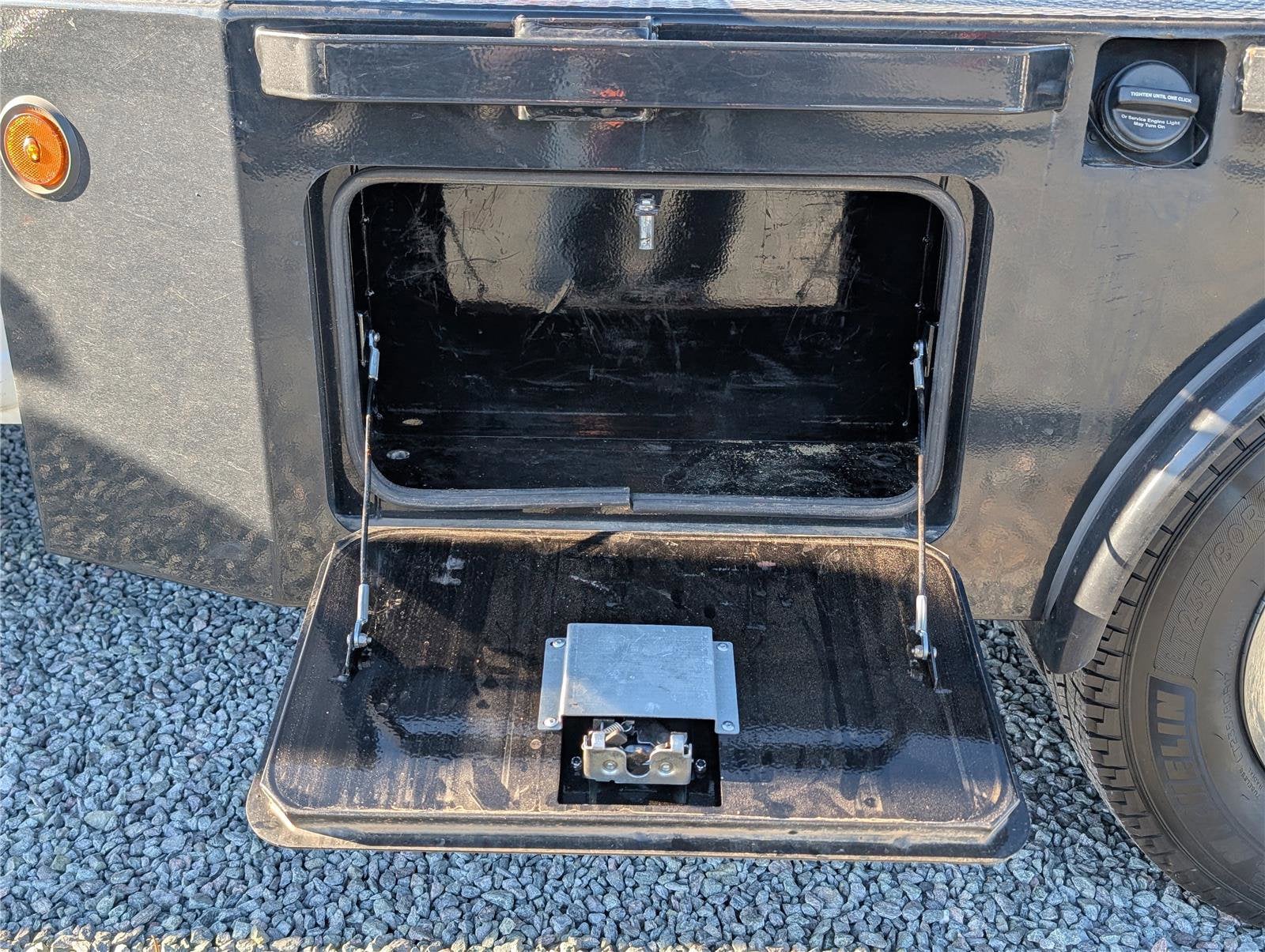 2025 Chevrolet Silverado 3500HD CC LT