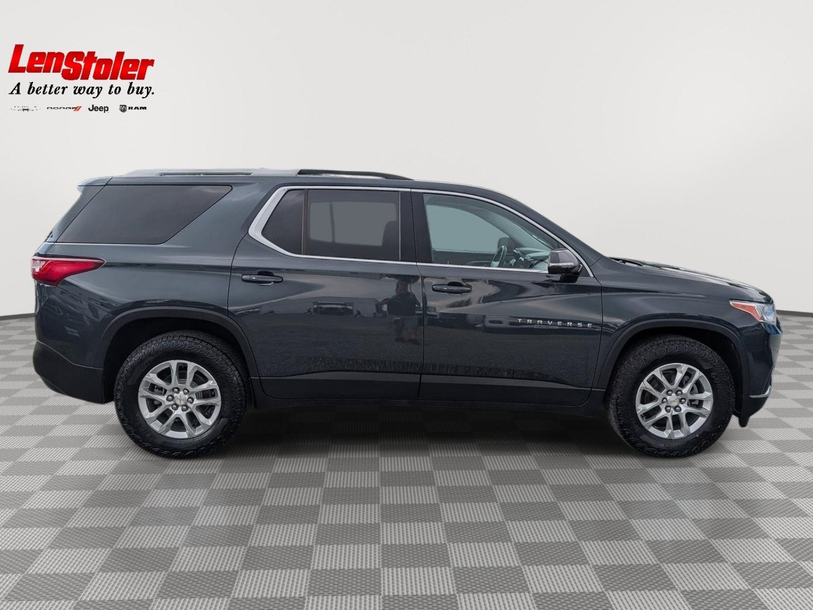 2018 Chevrolet Traverse LT Cloth