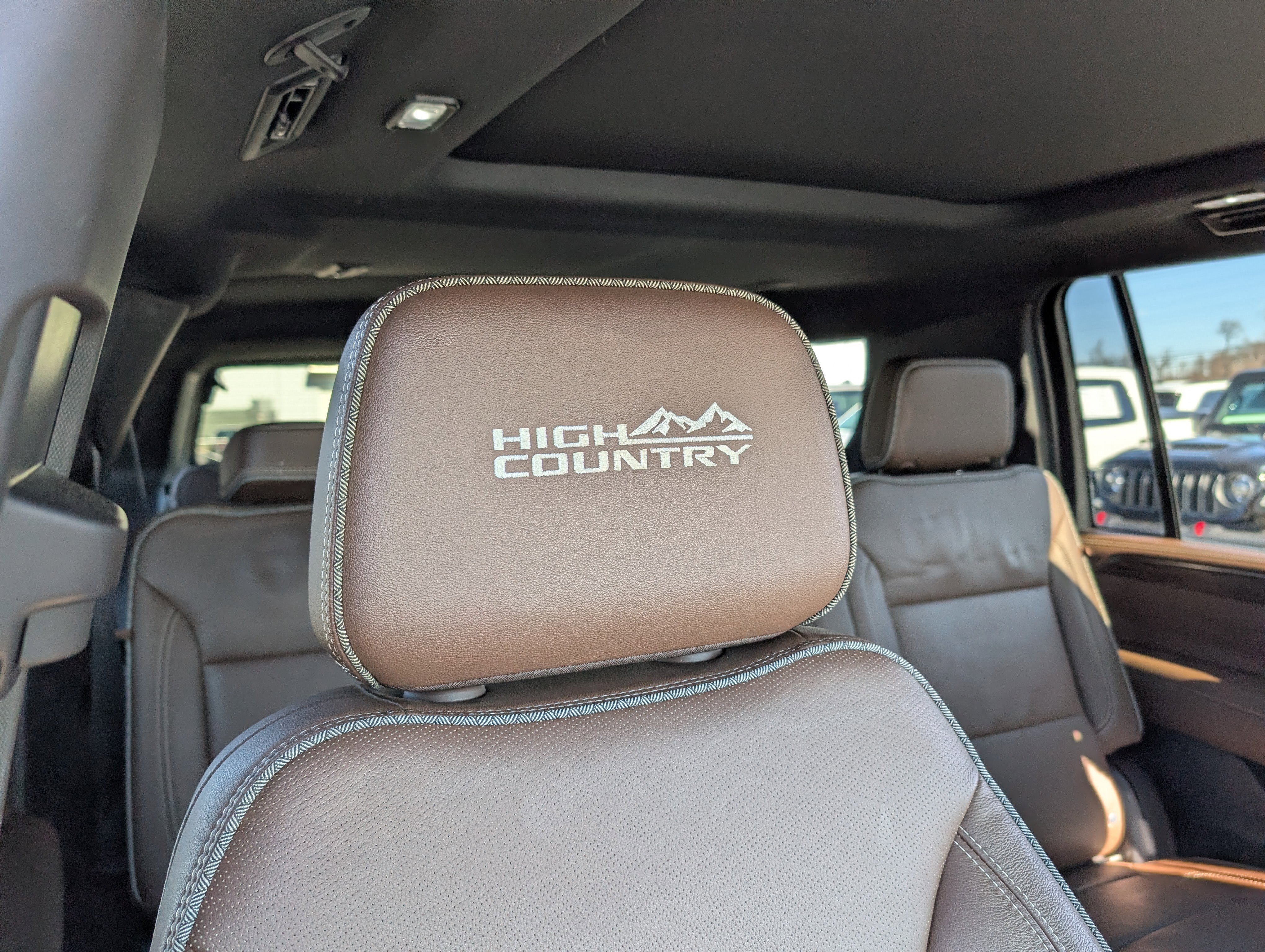 2021 Chevrolet Suburban High Country