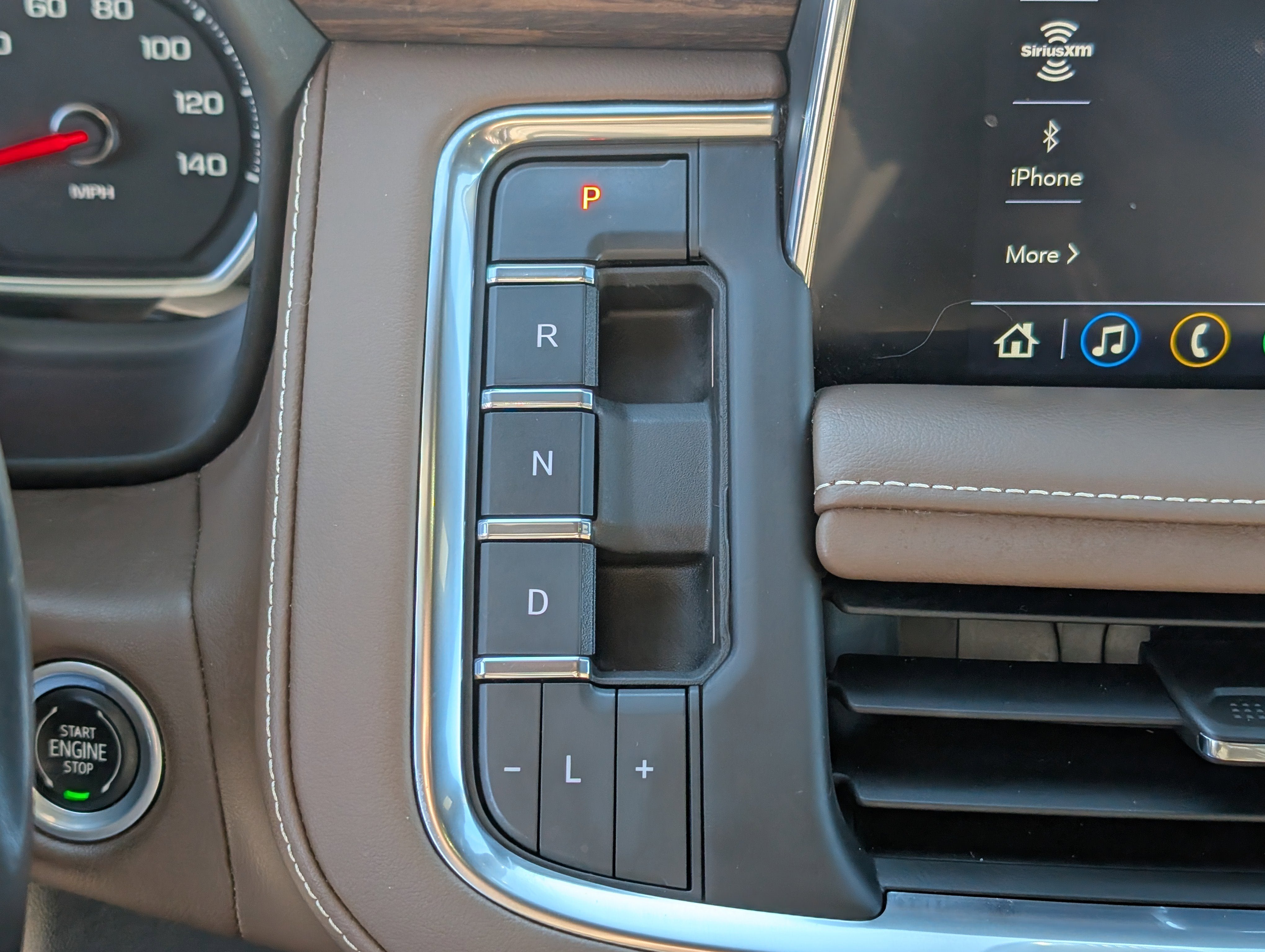 2021 Chevrolet Suburban High Country