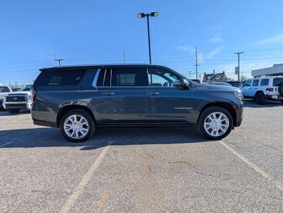 2021 Chevrolet Suburban High Country