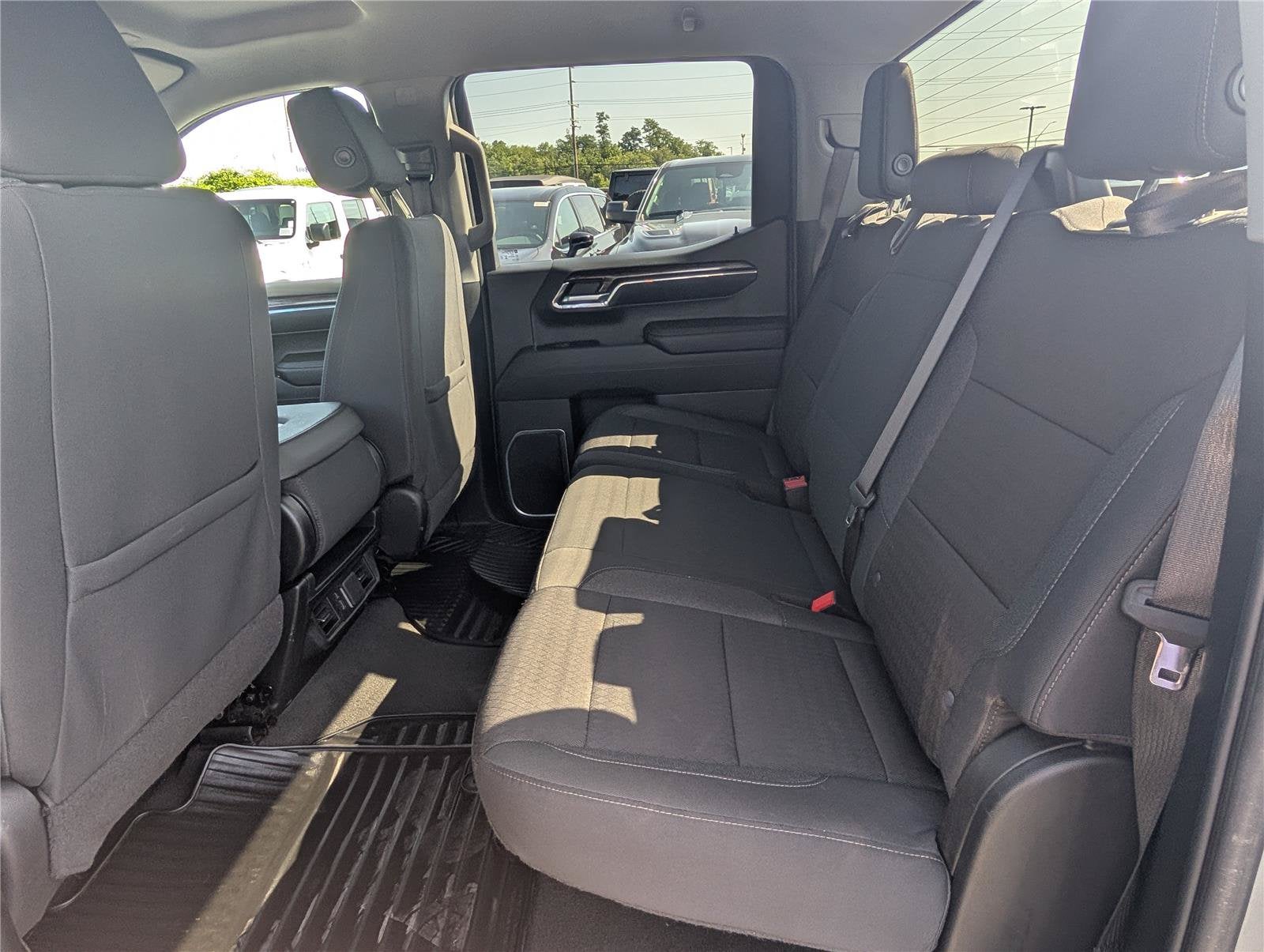 2024 GMC Sierra 1500 SLE
