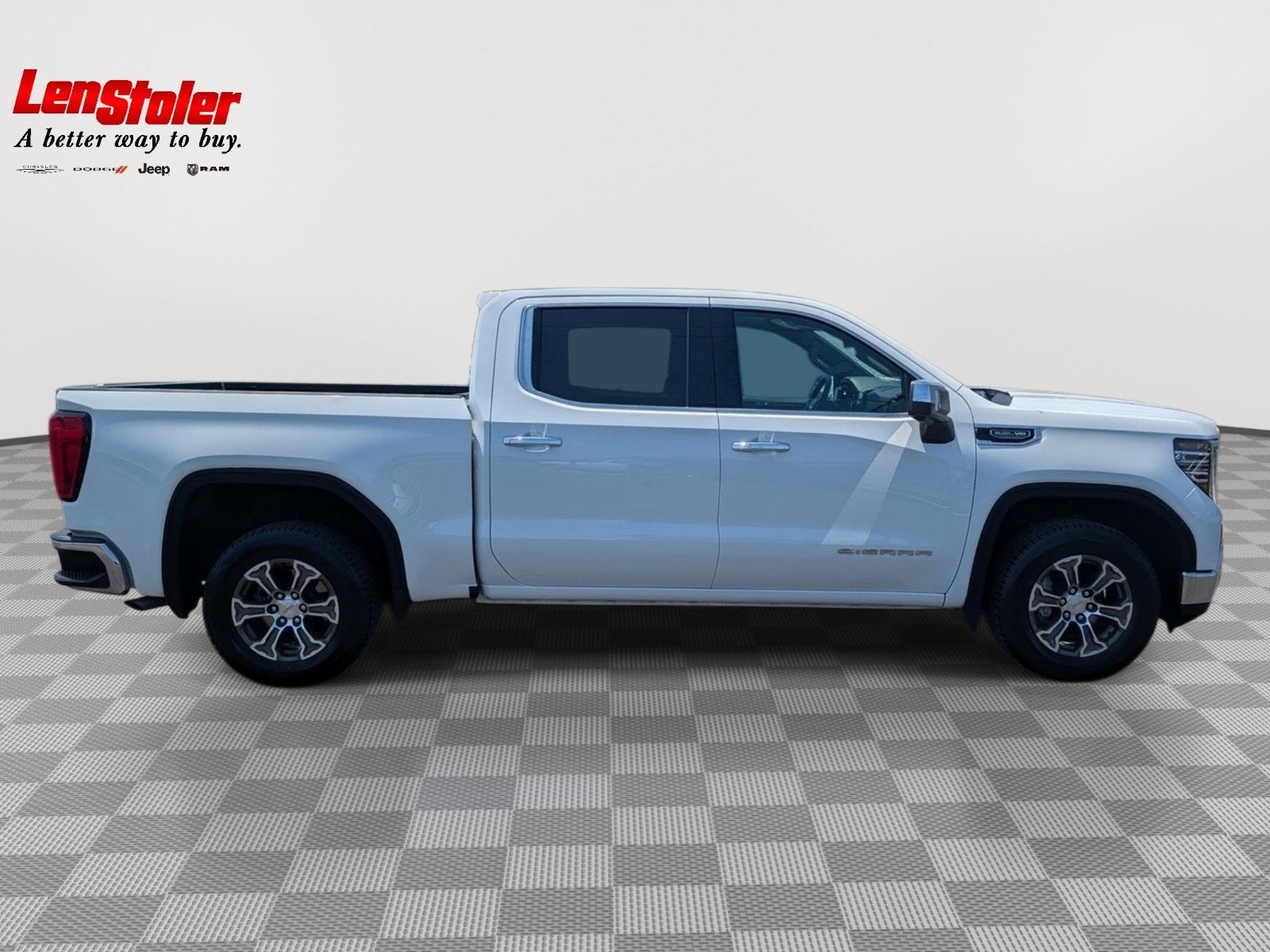 2025 GMC Sierra 1500 SLT