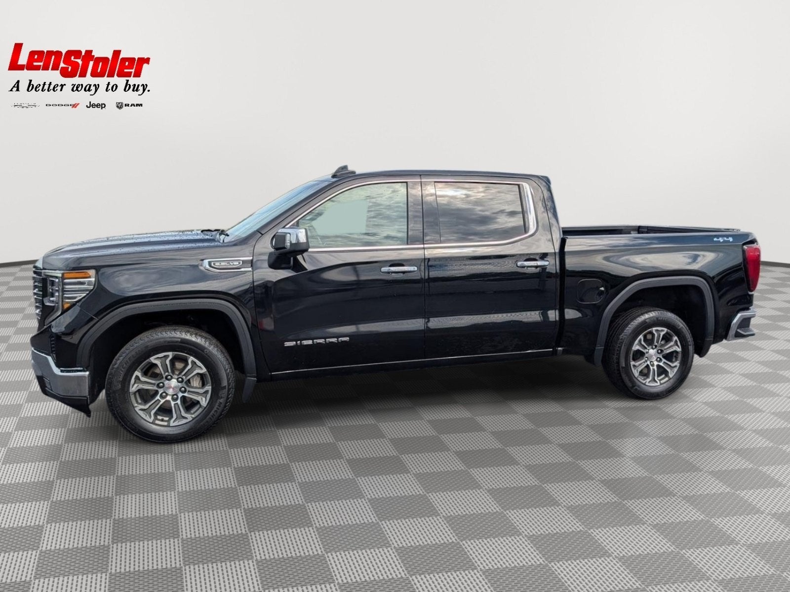 2025 GMC Sierra 1500 SLT