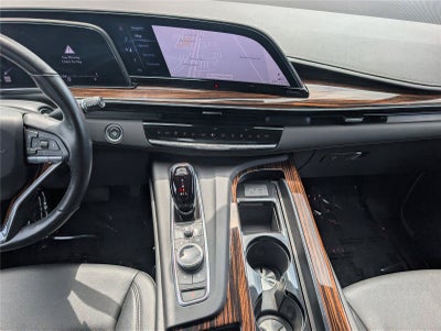 2023 Cadillac Escalade 4WD Luxury