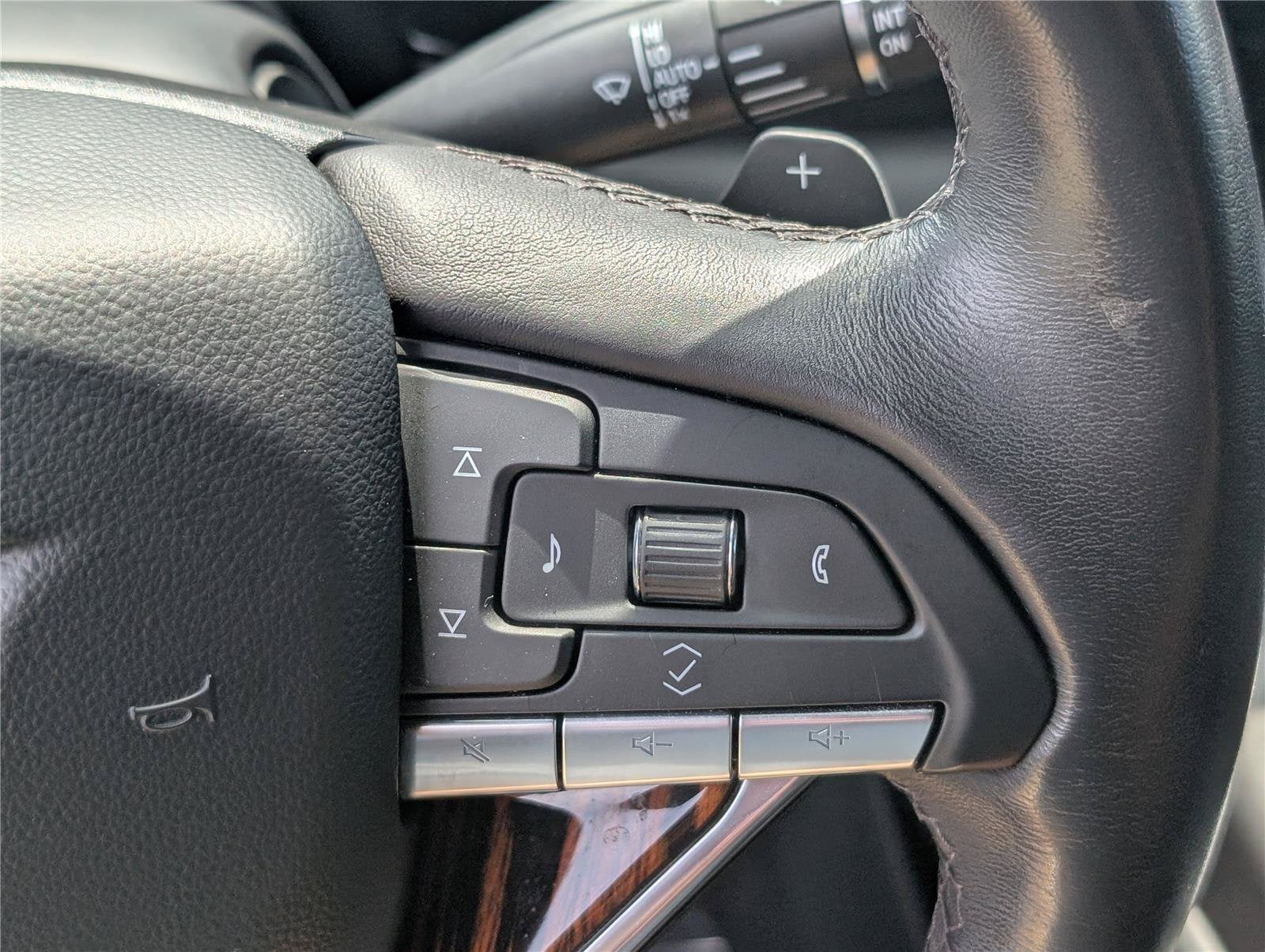 2023 Cadillac Escalade 4WD Luxury
