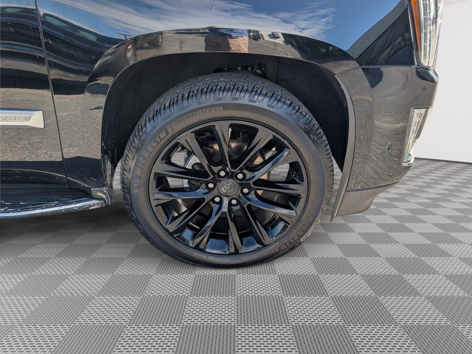2020 Cadillac Escalade Premium Luxury