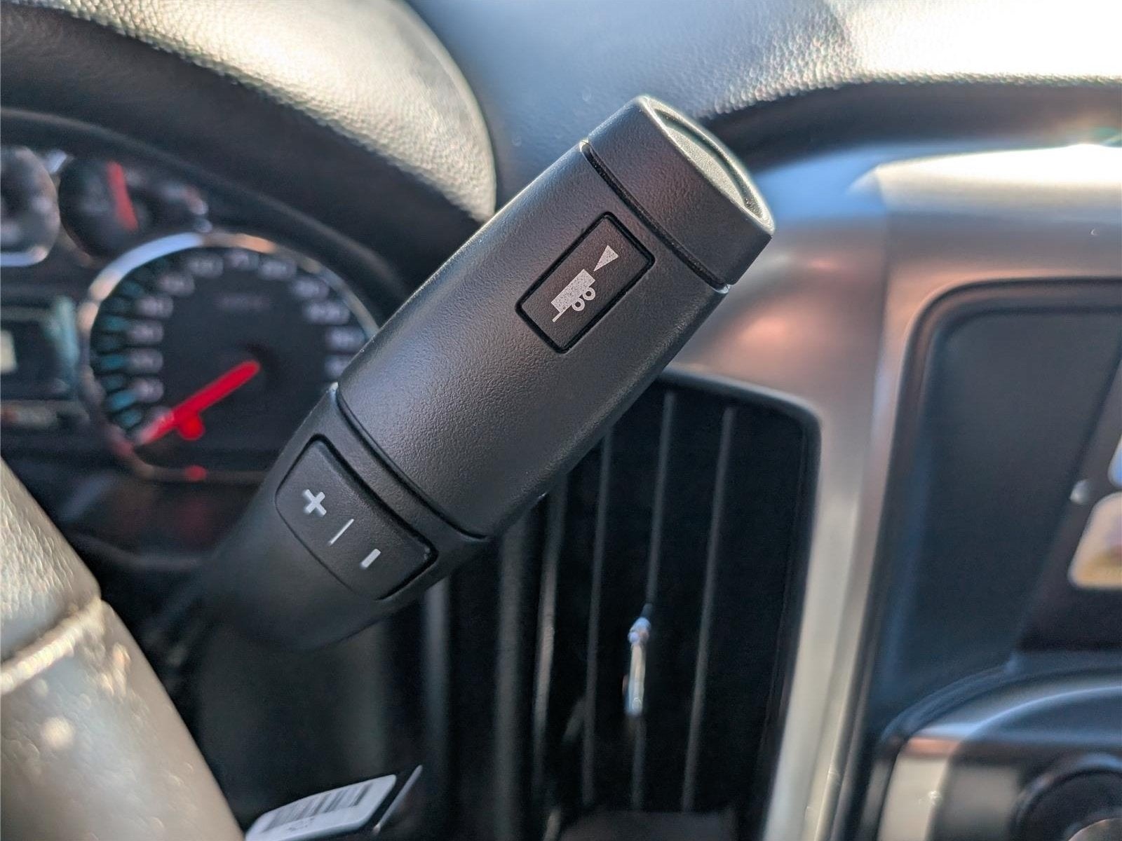 2019 Chevrolet Silverado MD LT