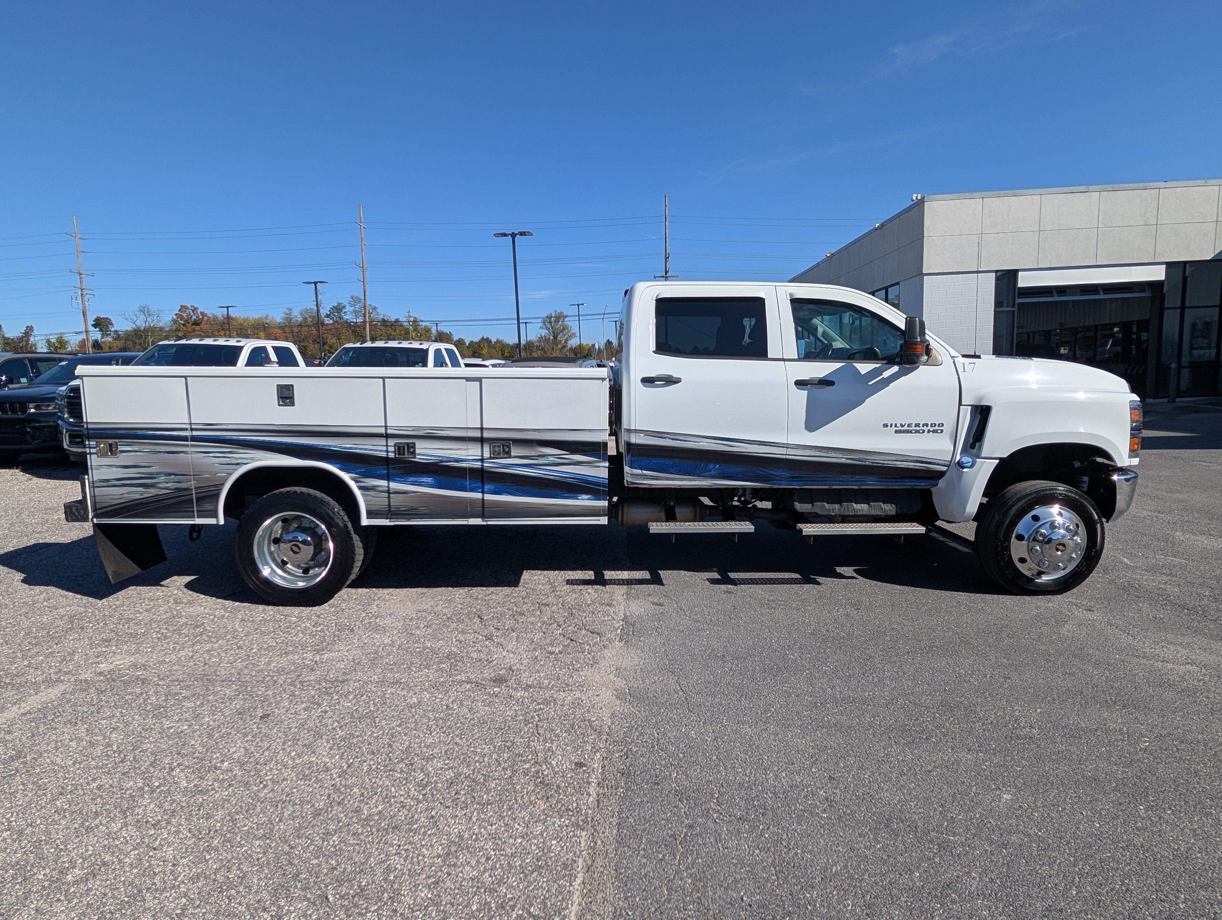 2019 Chevrolet Silverado MD LT