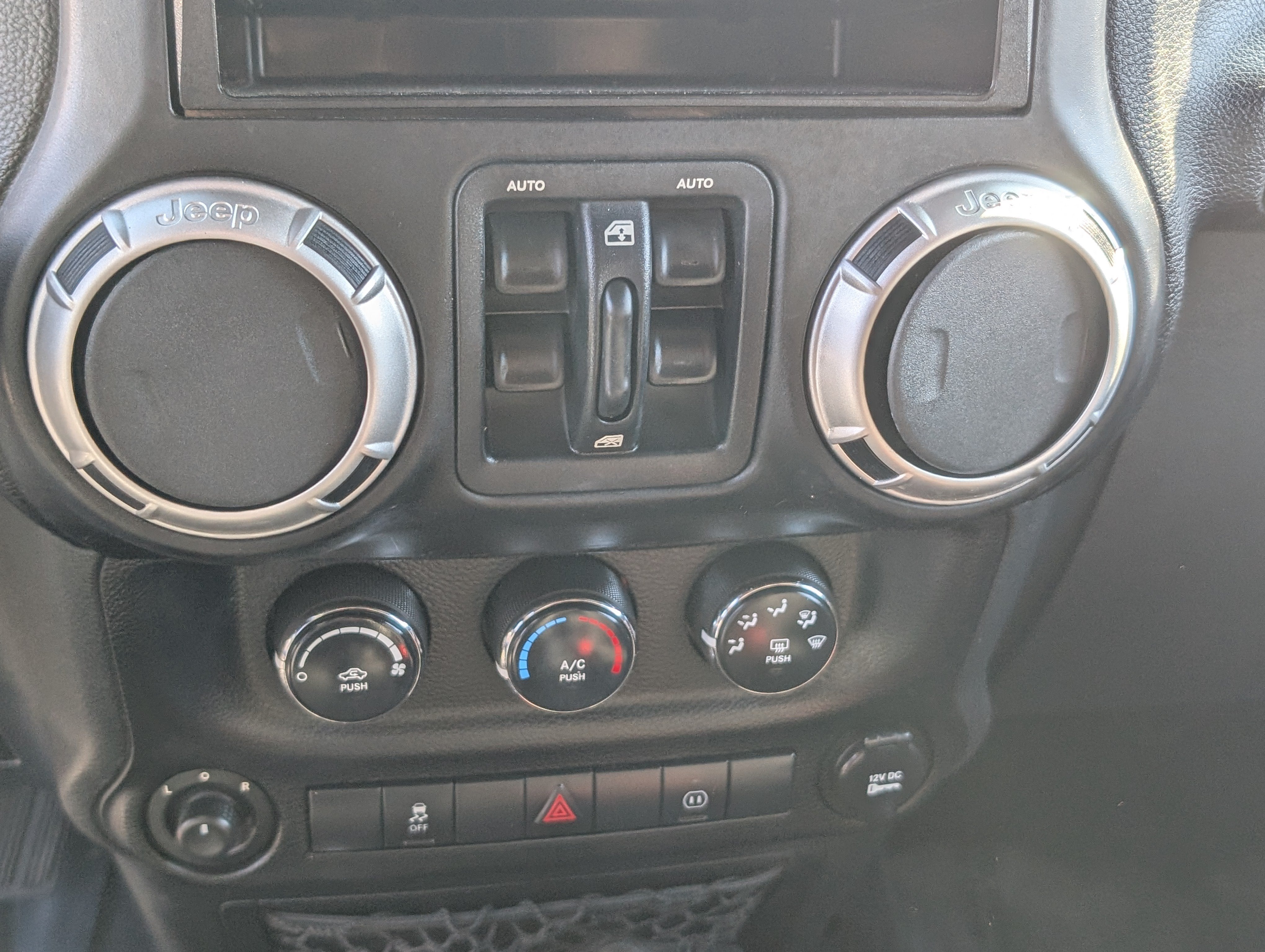 2011 Jeep Wrangler Unlimited Sahara