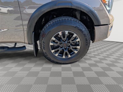 2022 Nissan Titan PRO-4X