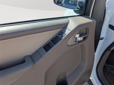 2016 Nissan Frontier SL