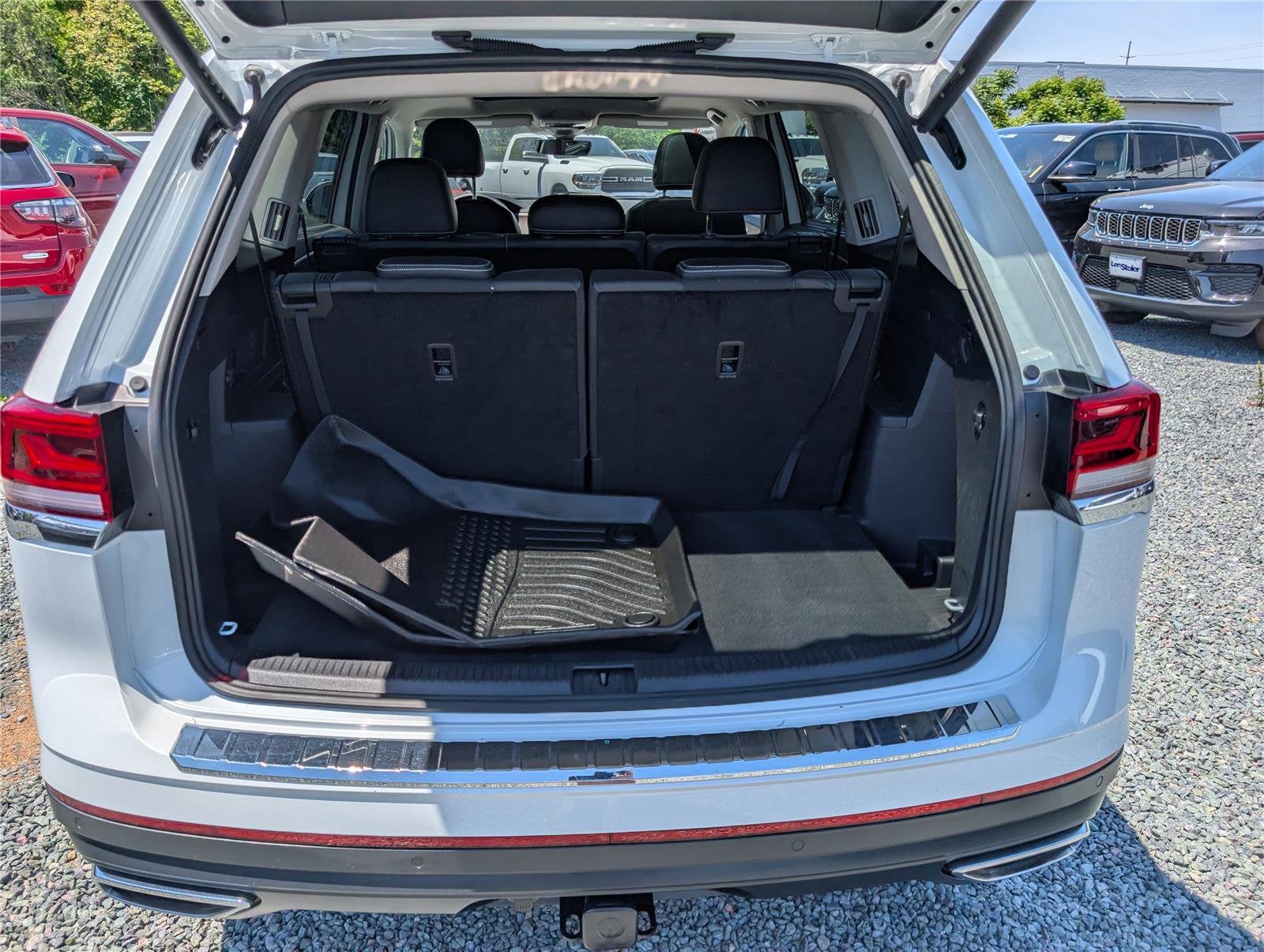 2024 Volkswagen Atlas 2.0T SEL