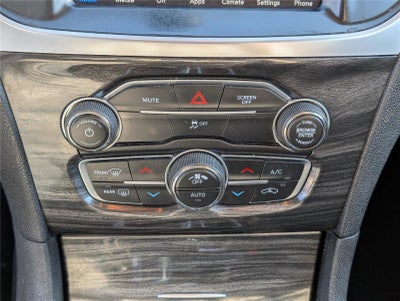 2019 Chrysler 300 Touring