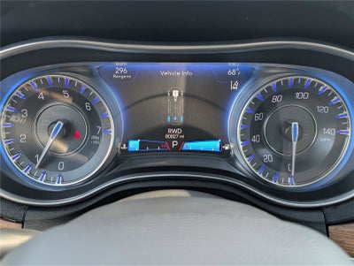 2016 Chrysler 300 300C Platinum