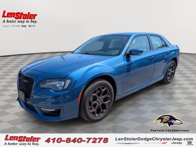 2023 Chrysler 300 Touring L