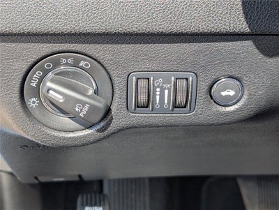 2023 Chrysler 300 Touring L