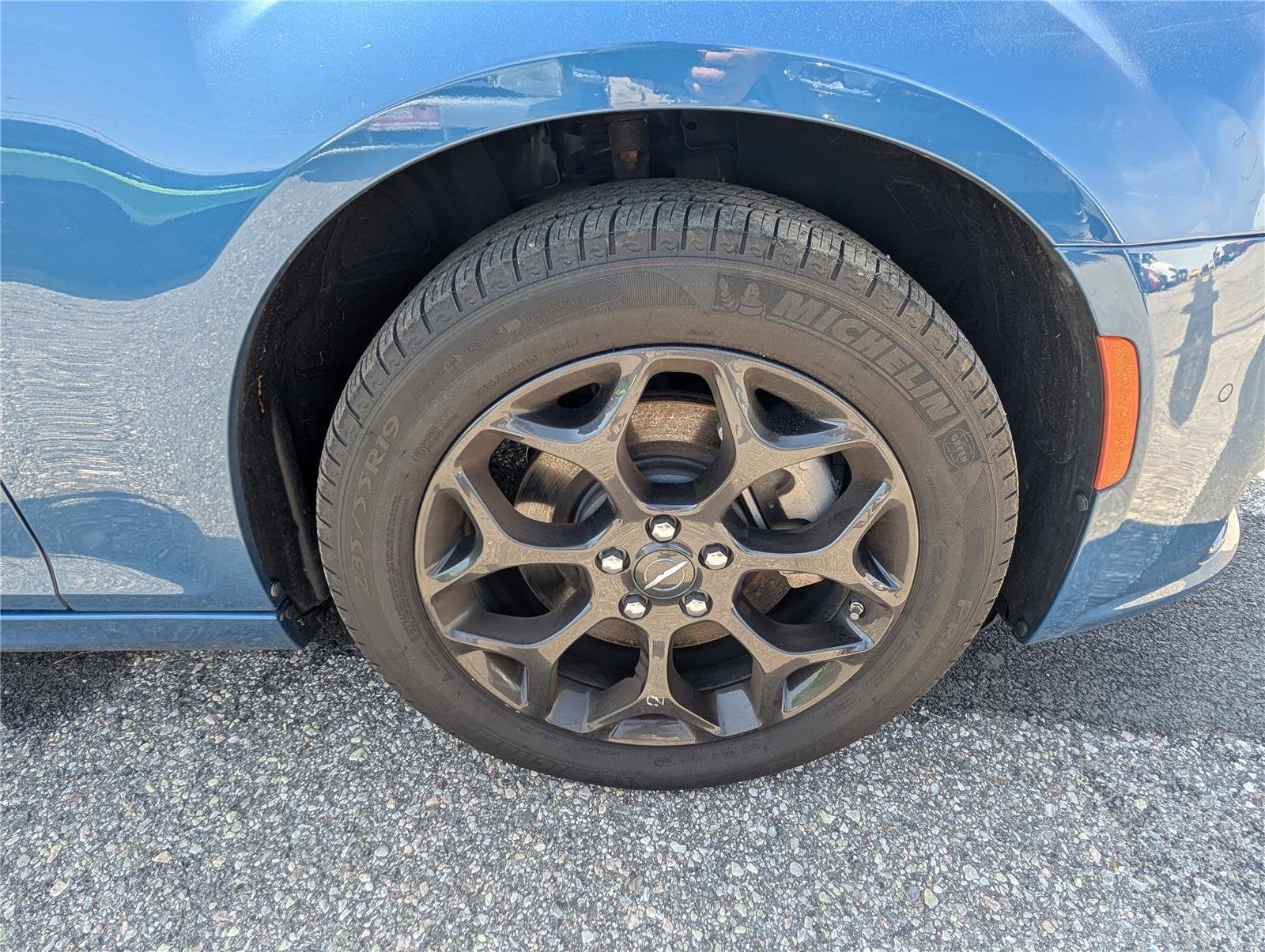 2023 Chrysler 300 Touring L