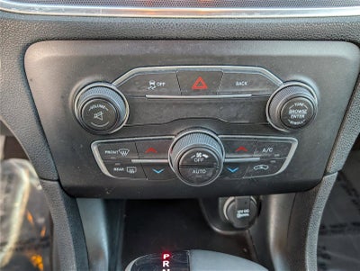 2016 Dodge Charger SXT