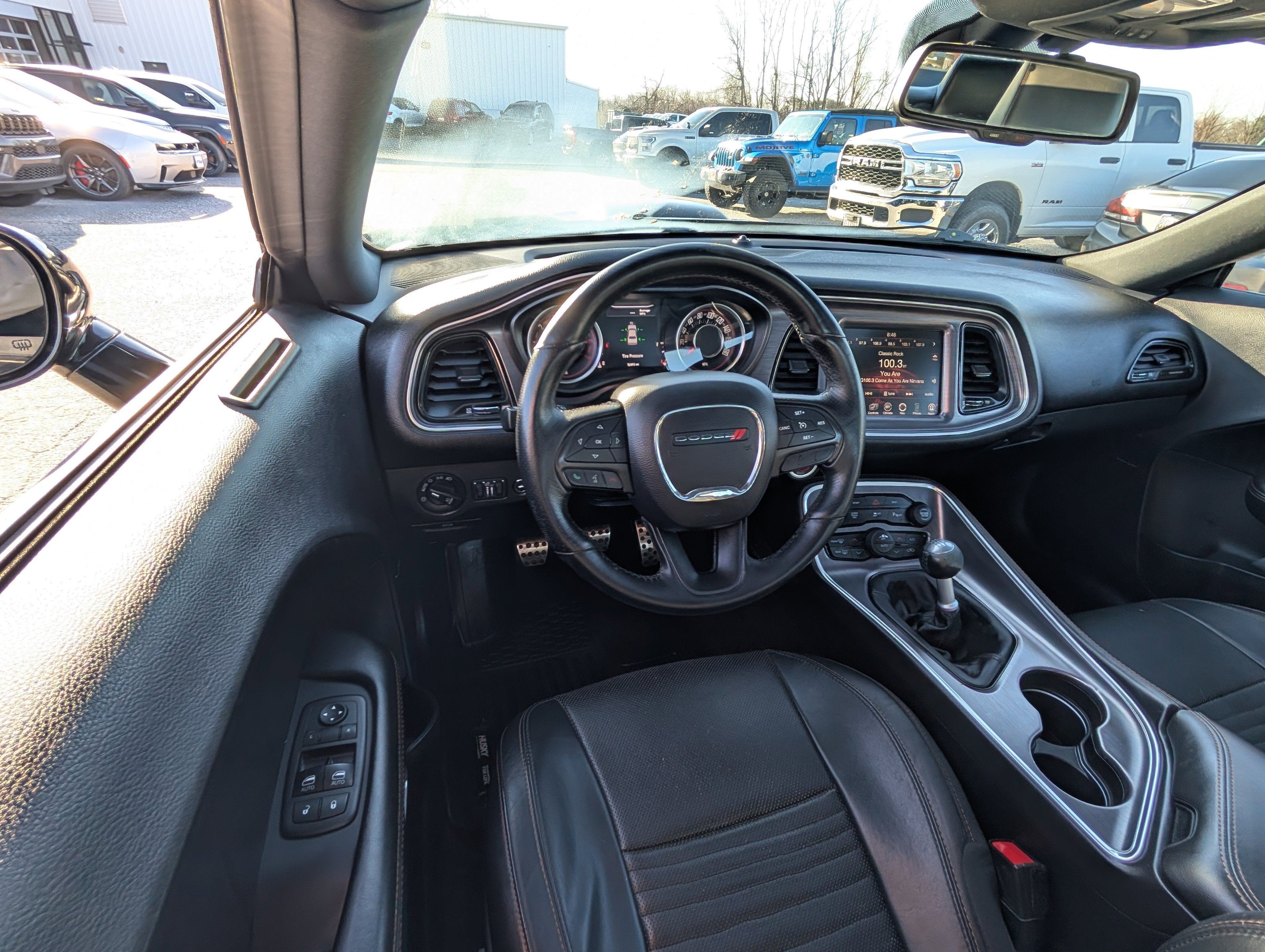 2015 Dodge Challenger R/T Scat Pack Shaker