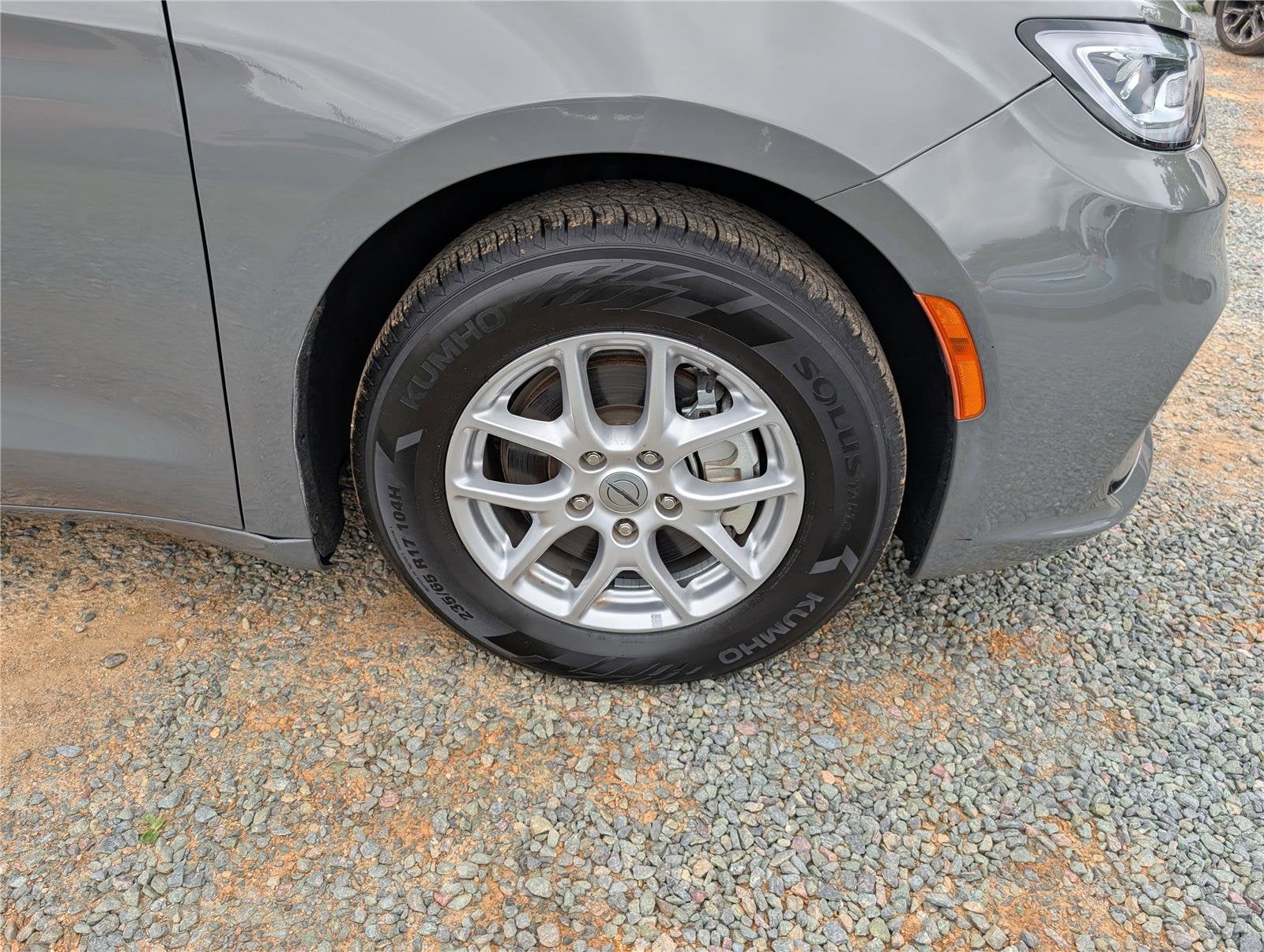 2023 Chrysler Pacifica Touring L