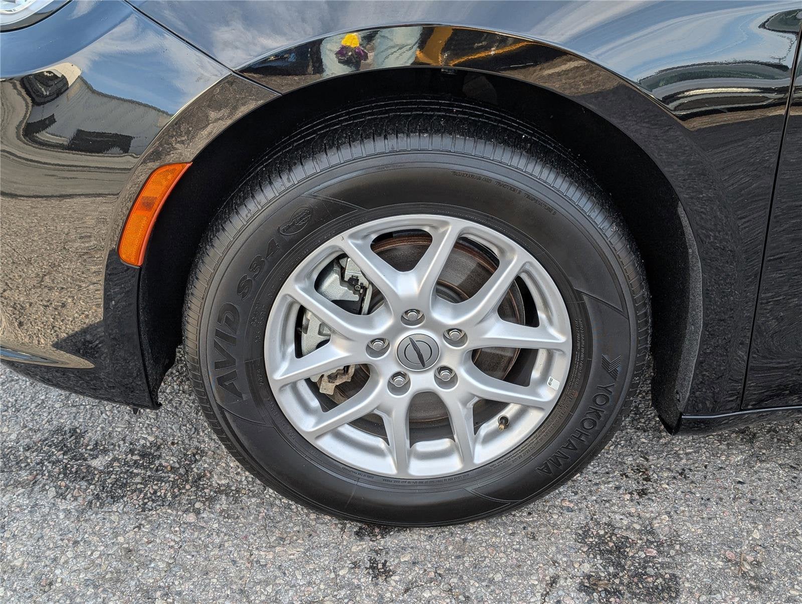 2025 Chrysler Pacifica Select