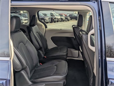 2020 Chrysler Pacifica Hybrid Limited