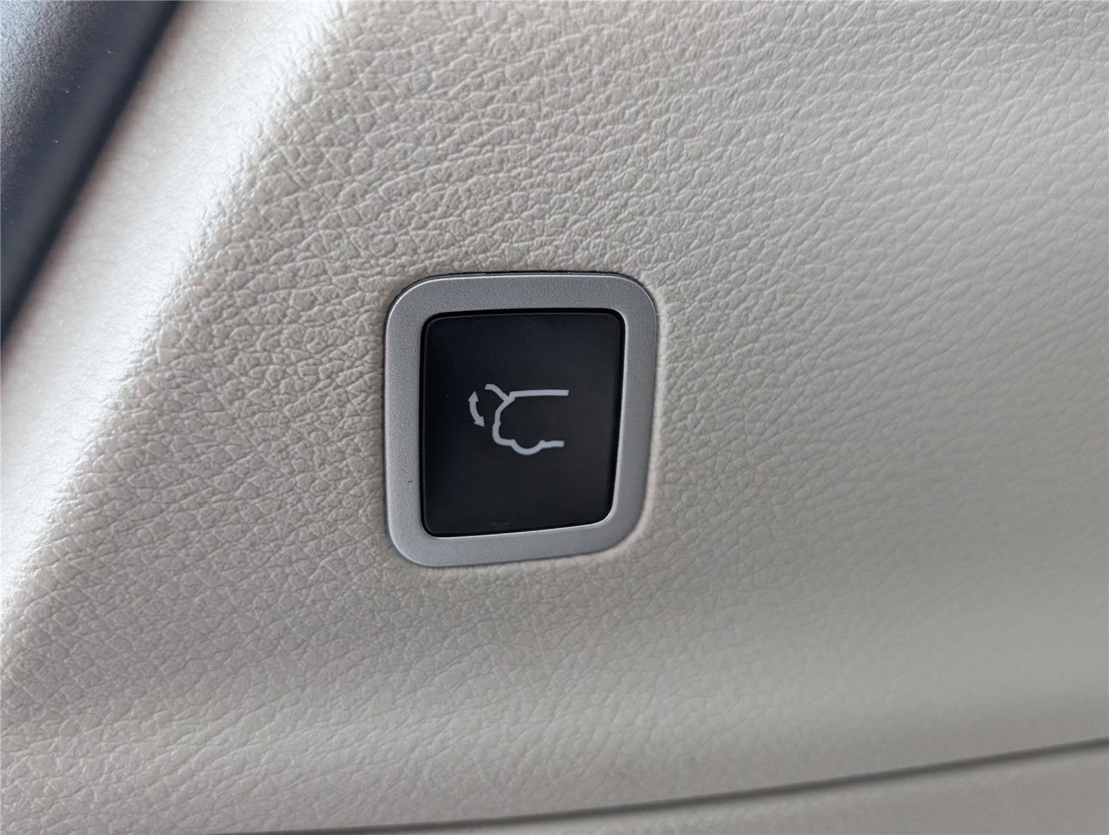 2020 Chrysler Pacifica Hybrid Limited