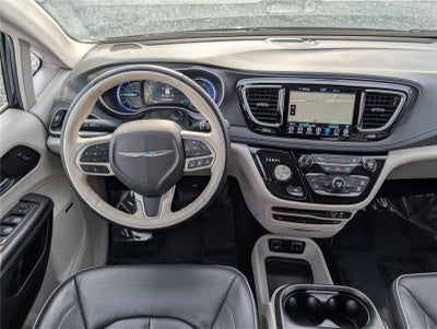 2020 Chrysler Pacifica Hybrid Limited