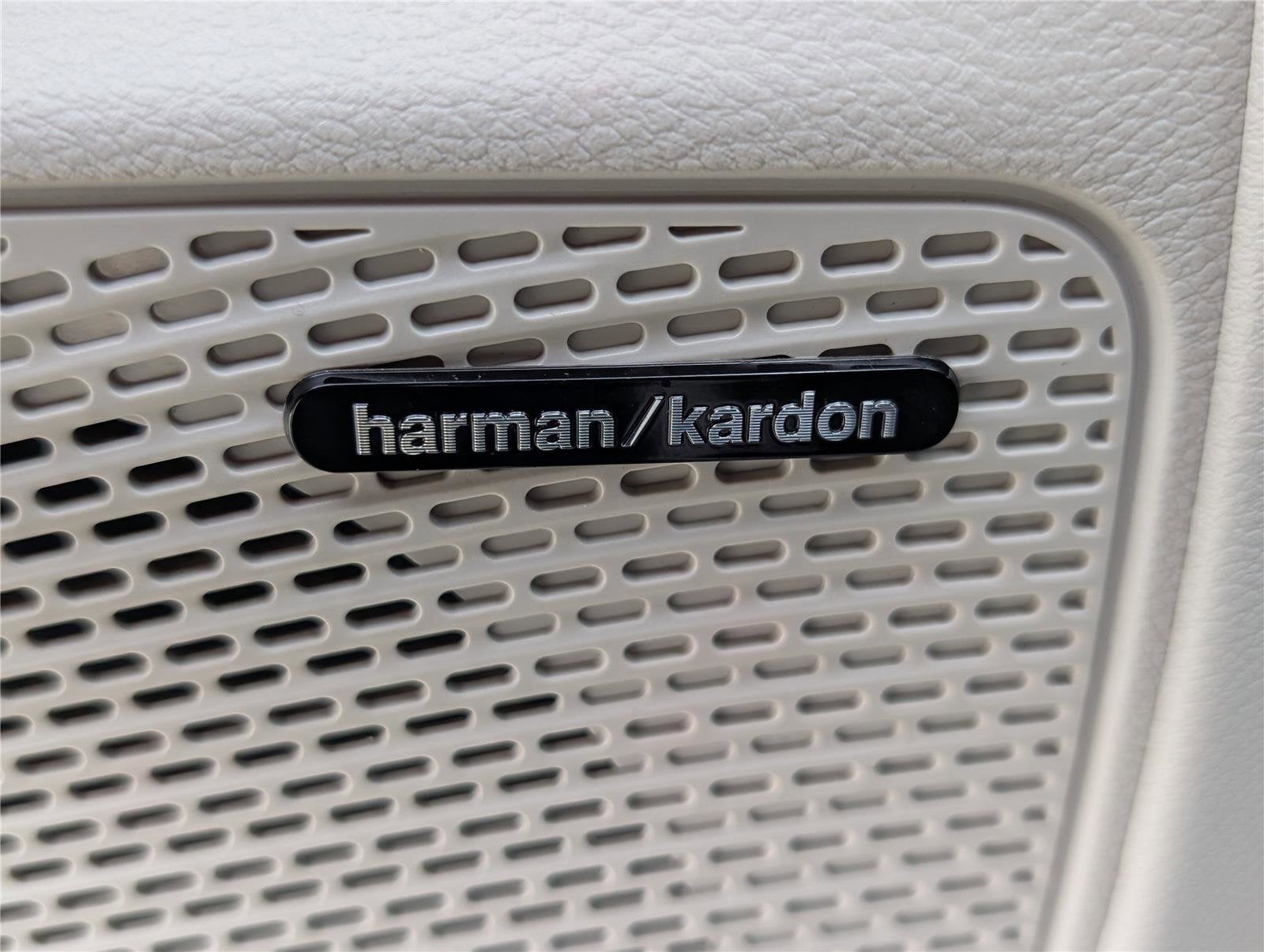 2020 Chrysler Pacifica Hybrid Limited