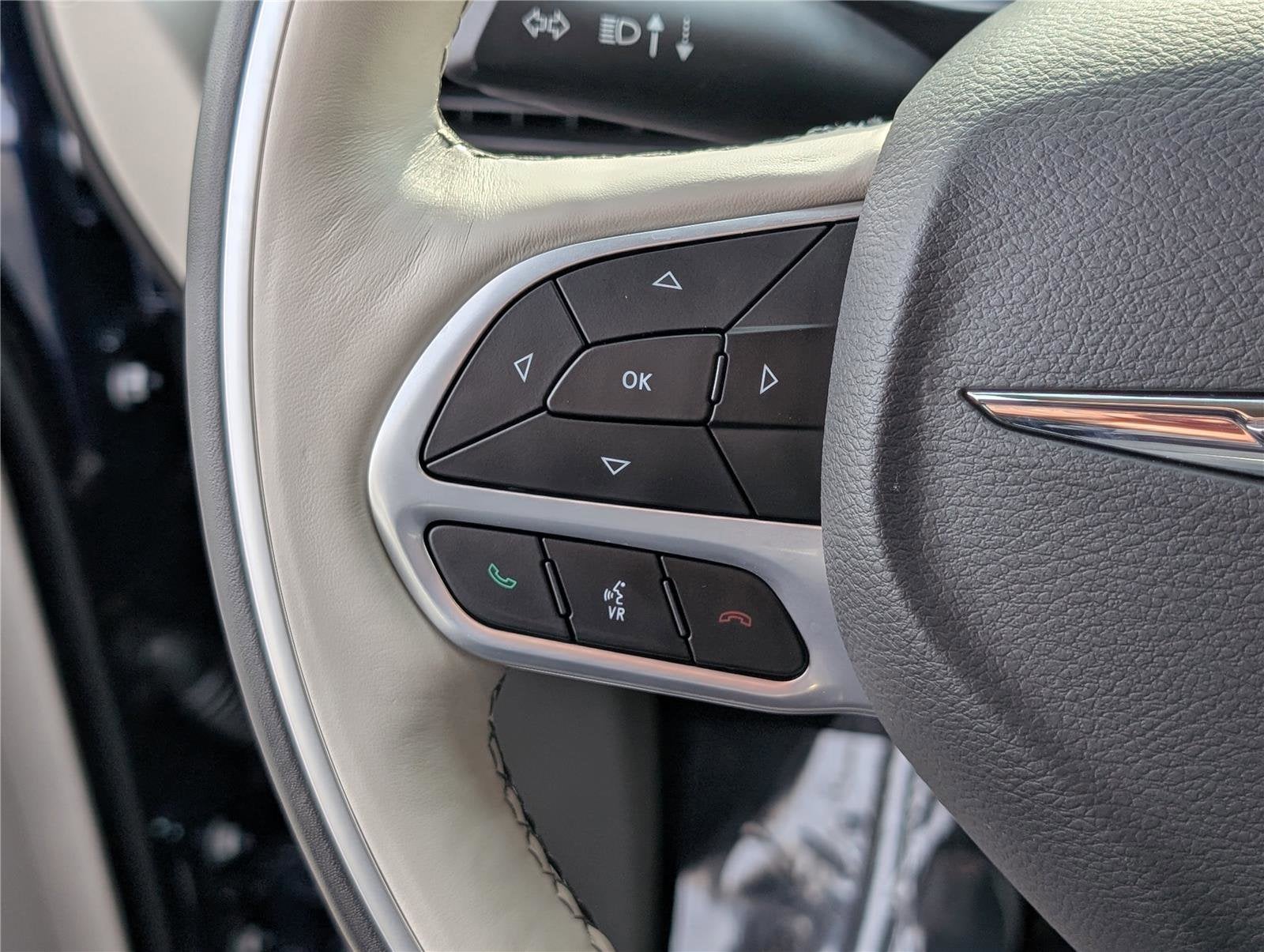 2020 Chrysler Pacifica Hybrid Limited